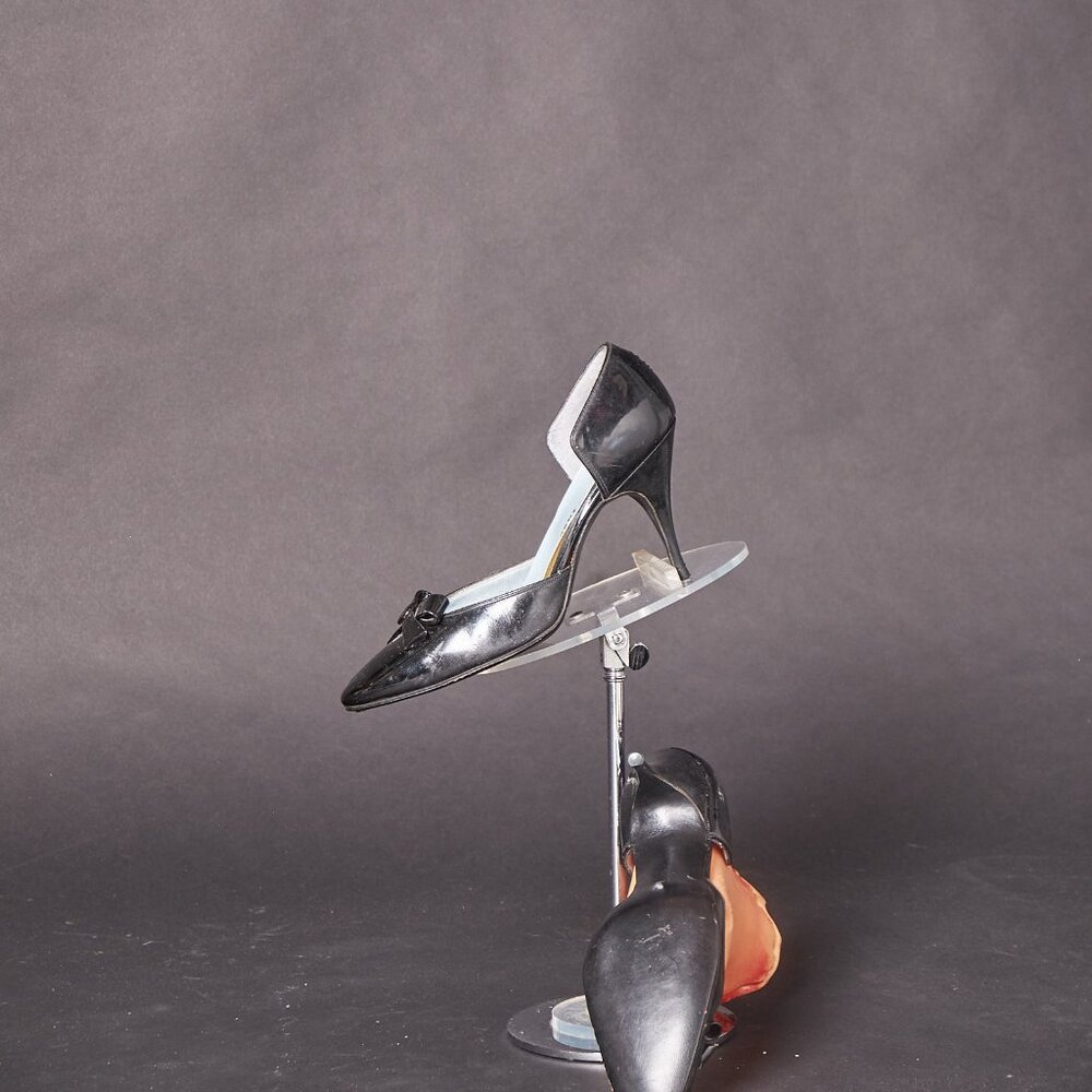 1960s Joseph Larose Black Patent Leather Bow Pumps